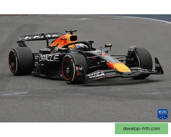 F1赛季迎来新变化 红牛与梅赛德斯角逐激烈 各车队备战关键赛事