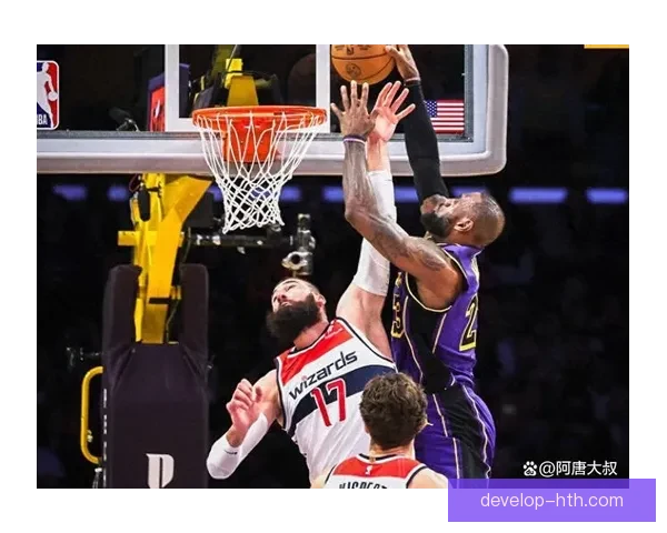 NBA季后赛激战正酣 多支球队争夺总冠军宝座球员表现引发热议